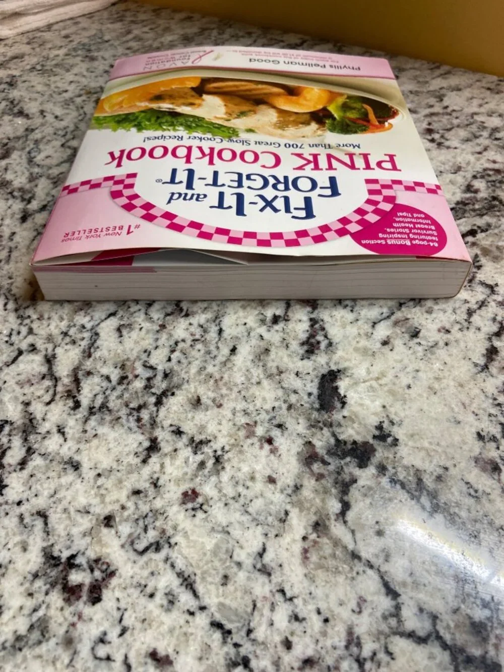 Fix-It and Forget-It Pink Cookbook Slow Cooker Recipes Avon Breast Cancer 2012